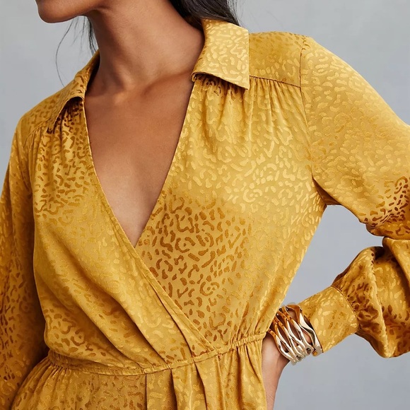 Anthropologie Long-Sleeve Yellow Leopard Print Shimmer Mini Dress Size Medium - Picture 3 of 14
